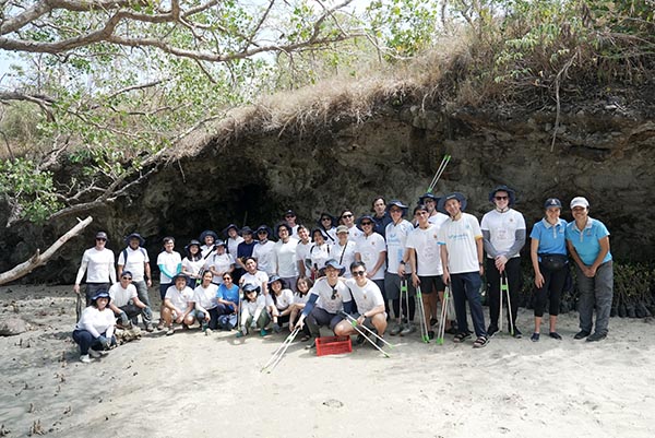 Cebu Pacific Joins SMBC Aviation Capital And RAFI For Mangrove Reforestation Project