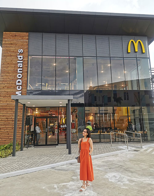 Megaworld Opens 'Ph's Most Beautiful Mcdonald's' At The Upper East