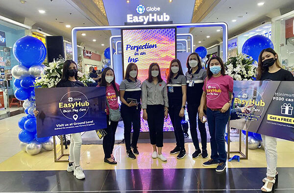 Globe Opens First Visayas EasyHub One-Stop-Shop In Bacolod City