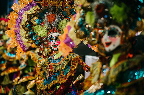 Thousands Join Masskara Kick-off