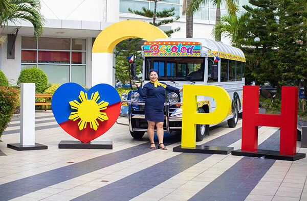 SM Supermalls Honors Super Pinoys This June