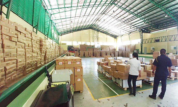 Megaworld Donates 1,000 Liters Of Alcohol And 5,000 Face Masks To Bacolod City