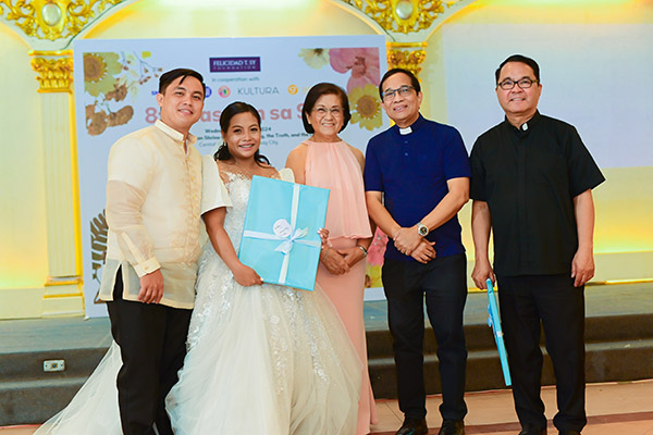 SM Supermalls, Felicidad Sy Foundation Celebrate Love And Faith With '8th Kasalan Sa SM' Mass Wedding